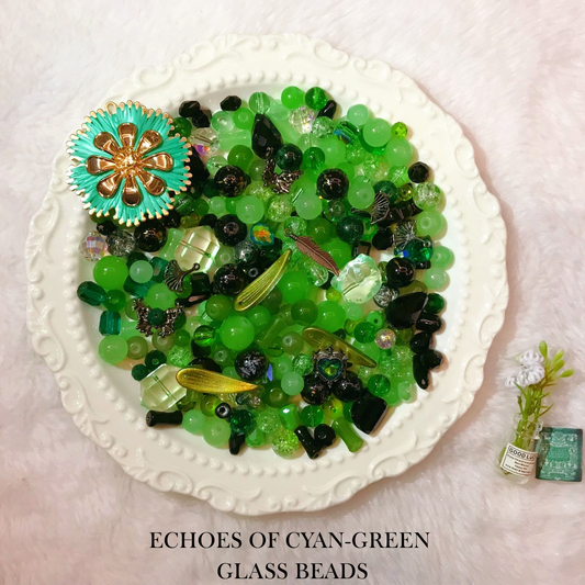 【YUMI OZ CUP 】Echoes of Cyan-Green Glass Beads-A28