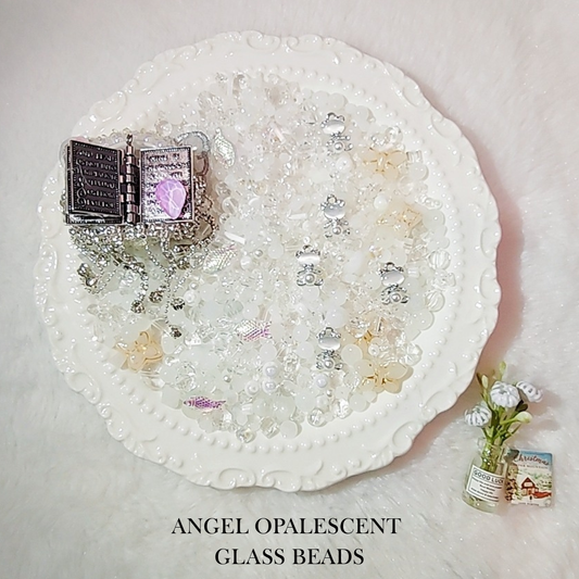 【YUMI OZ CUP 】Angel Opalescent Glass Beads-A19